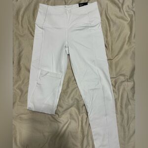 Victoria Secret Knockout Capri Leggings